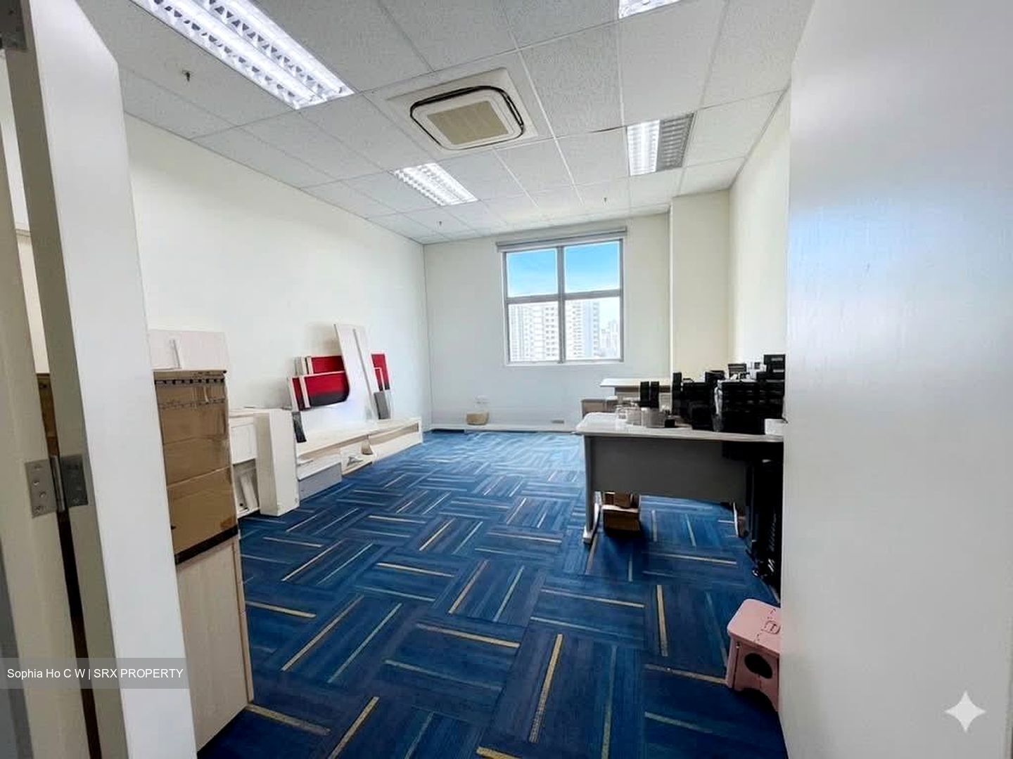 Luzerne Building (D12), Office #574074761